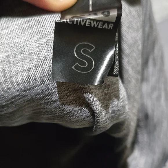 Gray R8 Leggings - Picture 3 of 3